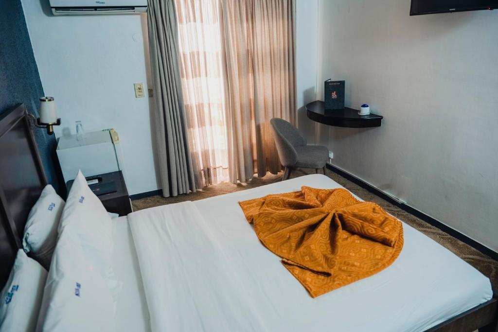 HOTEL NINA